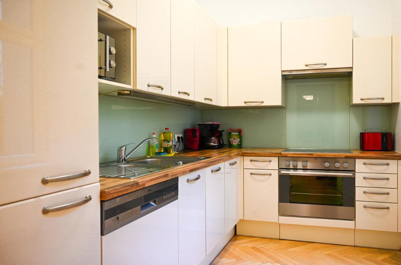 Bright Suite Universitaet Wien Экстерьер фото